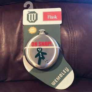 NWT Wembley Stainless Steel Flask 10 oz.